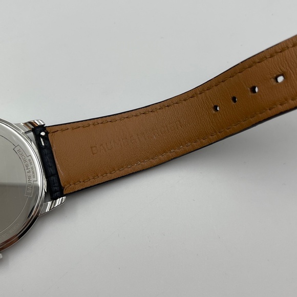 Baume & Mercier Classima Quartz White Dial Black Leather Men's Watch 10414 - Picture 8 of 16